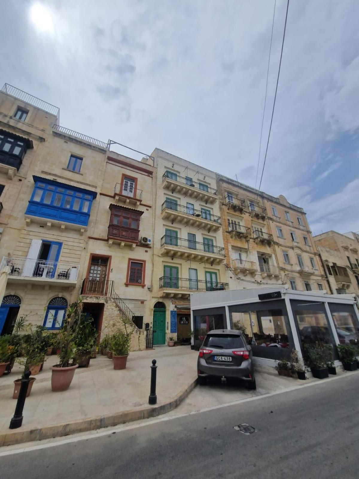 Korzo Suites Senglea Waterfront Екстер'єр фото